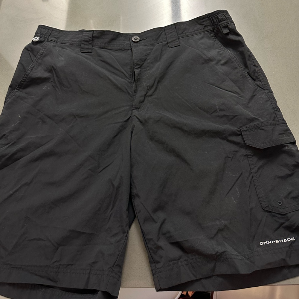 Columbia sports gear waterproof shorts size 36 x 10 long